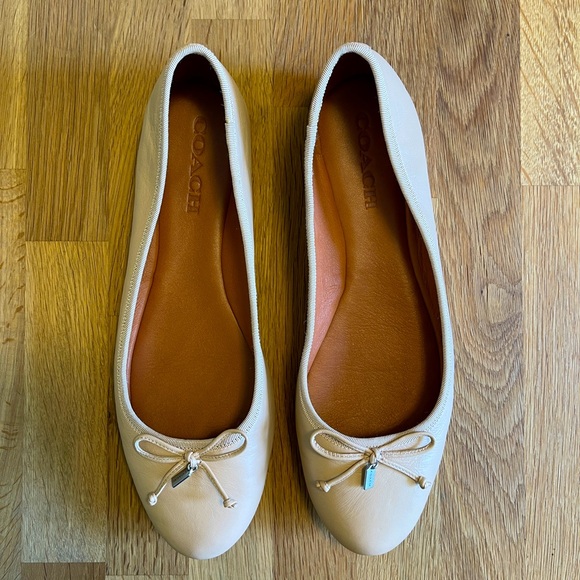 Sz 10 | COACH: Lola Ballet Flats | BNIB | Beechwood - Picture 2 of 8